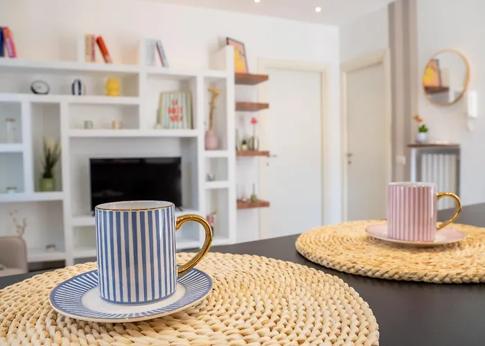 Attico Con Terrazzo Apartamento