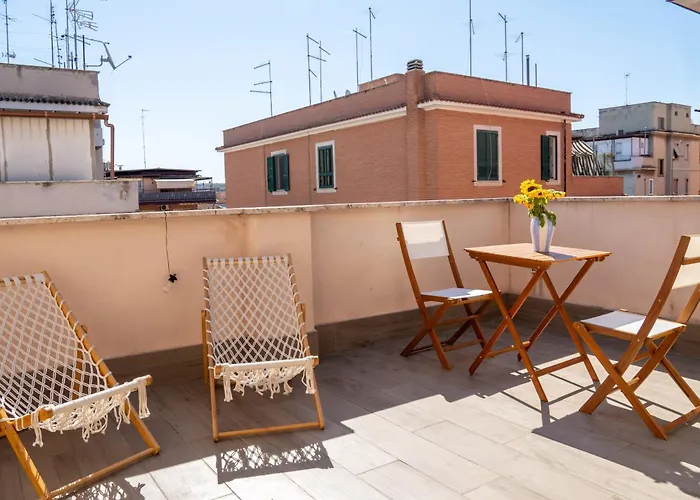 Attico Con Terrazzo Apartamento Roma
