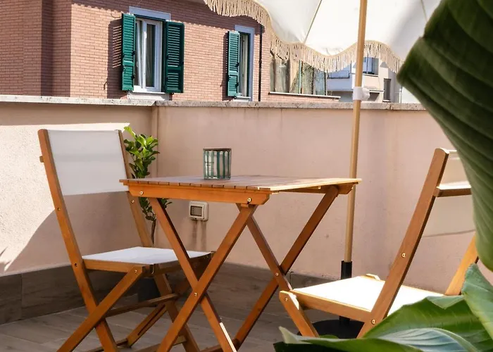 Attico Con Terrazzo Apartamento *